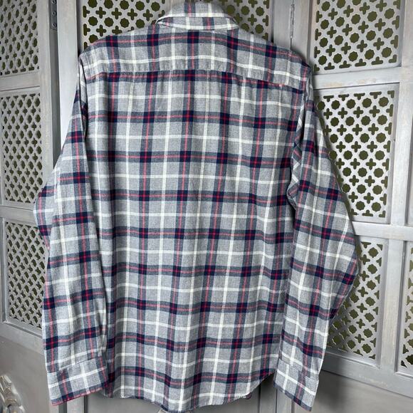 Banana Republic Lightweight Flannel Button Down Shirt - Picture 3 of 6